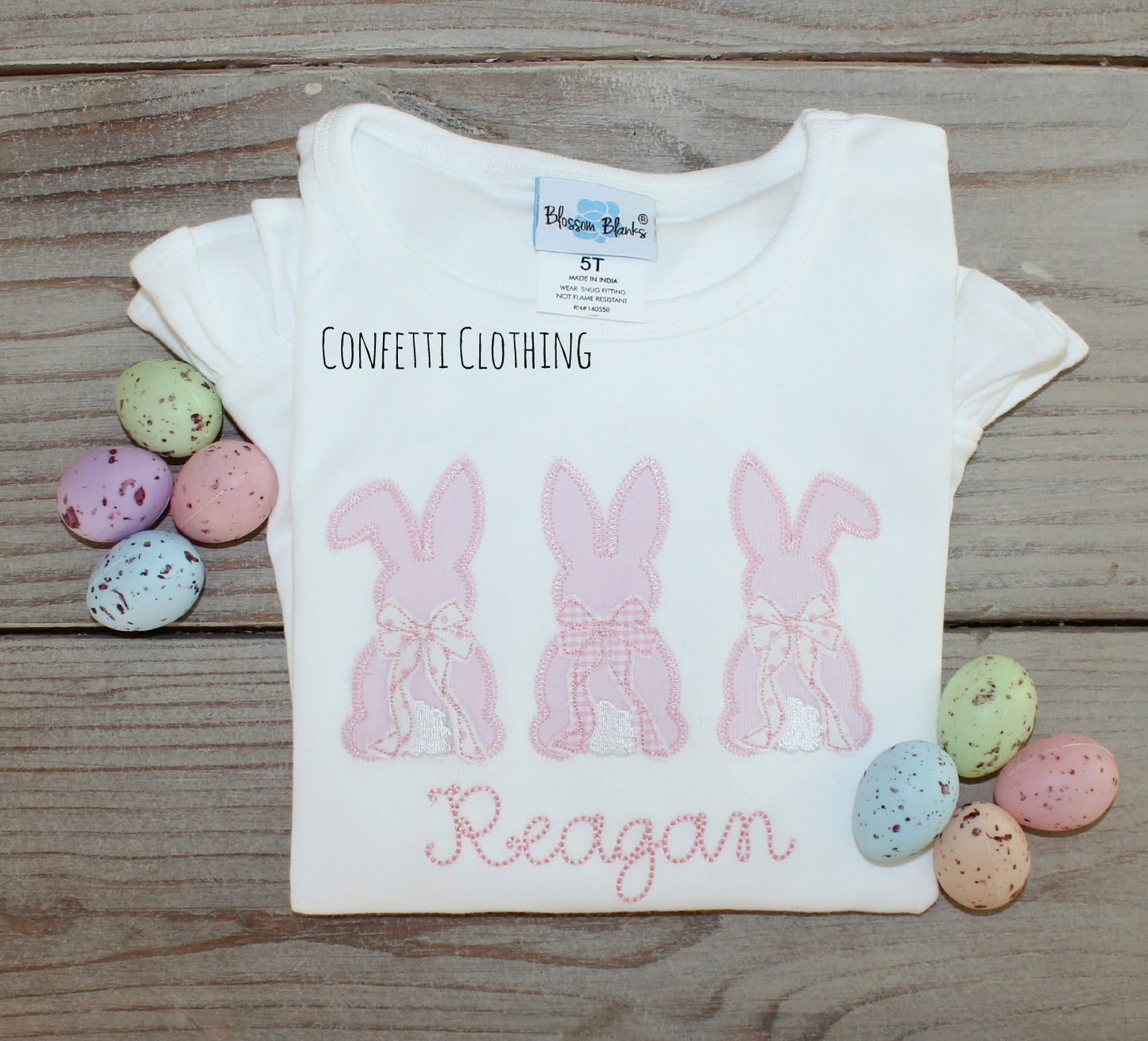 Applique Girls Bunnies with Bows Design