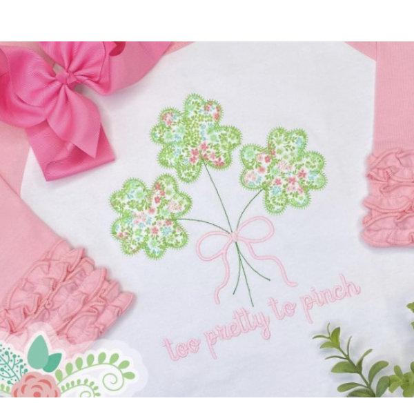 - SAMPLE SALE- Applique Clover Bundle with Bow Design