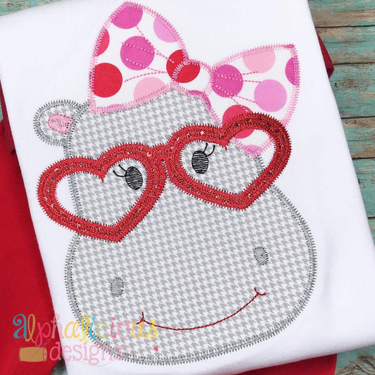 - SAMPLE SALE- Applique Heart Love Animal Design